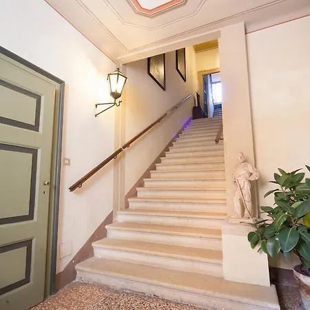 فندق مبيت وإفطار San Giacomo فيرونا